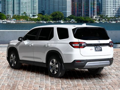 New 2025 Honda Pilot EX-L image 7