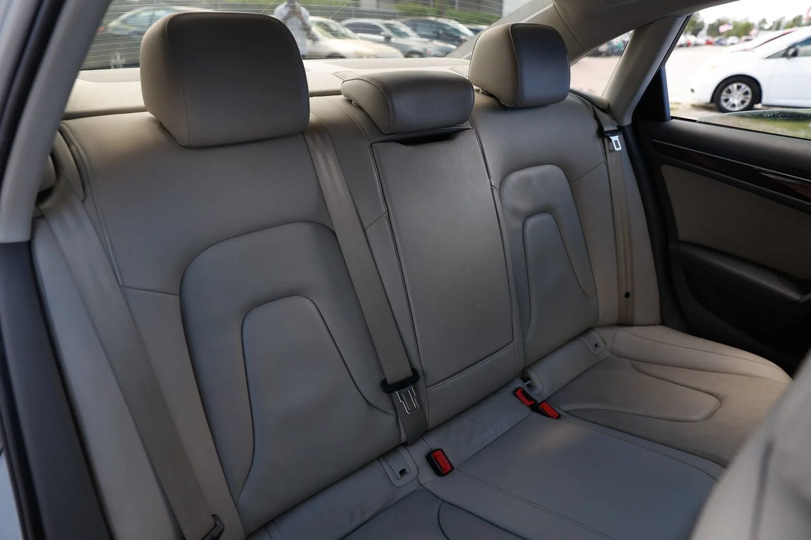 Used 2012 Audi A4 2.0T Premium FWD image 23