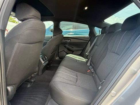 Used 2025 Honda Accord Sport image 12