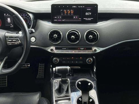 Used 2022 Kia Stinger GT-Line RWD image 17