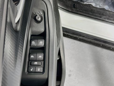 Used 2023 Jeep Grand Cherokee L Laredo AWD/4WD image 17