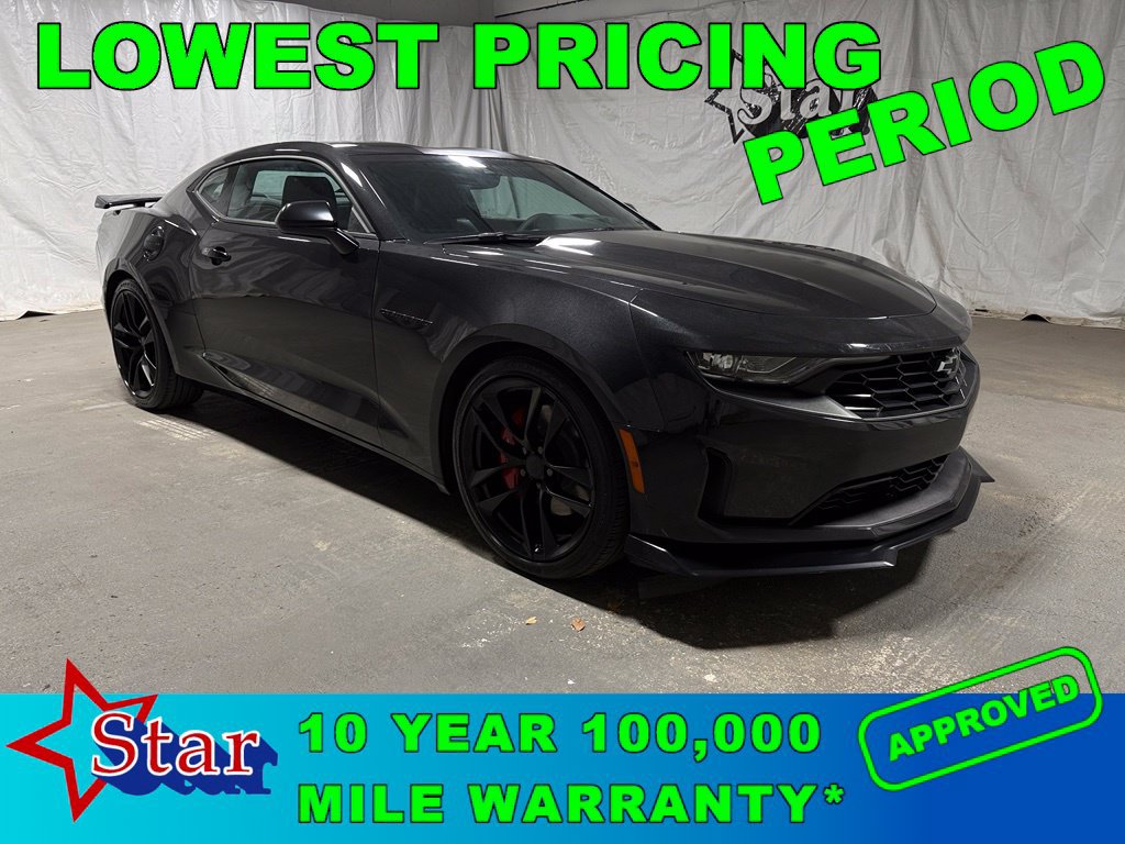 Used 2024 Chevrolet Camaro LT RWD image 1