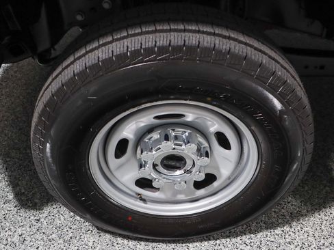 Used 2023 Ford F250 XL w/ FX4 Off-Road Package image 11