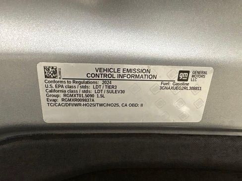 Used 2024 Chevrolet Equinox LT AWD/4WD image 32