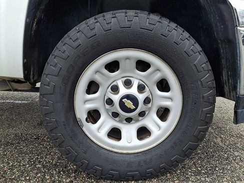 Used 2013 Chevrolet Silverado 3500 W/T image 8