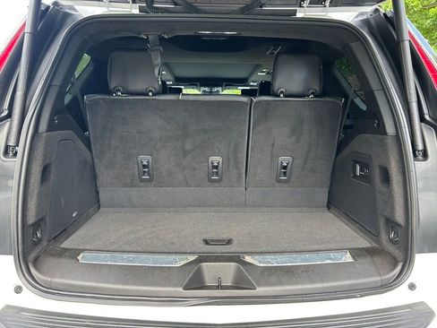 Used 2023 Cadillac Escalade Sport Platinum w/ Heavy-Duty Trailer Package AWD/4WD image 46