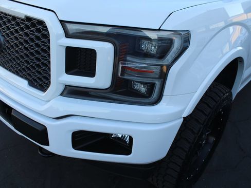 Used 2018 Ford F150 Lariat w/ Equipment Group 502A Luxury AWD/4WD image 11