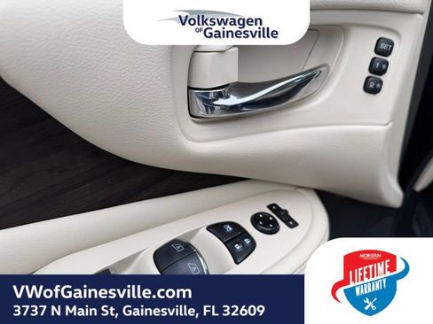 Used 2024 Nissan Murano Platinum w/ Cargo Package image 17