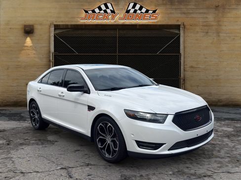 Used 2013 Ford Taurus SHO AWD/4WD image 10
