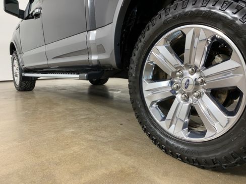 Used 2020 Ford F150 Lariat w/ Equipment Group 502A Luxury image 15