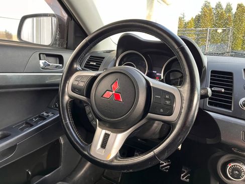 Used 2010 Mitsubishi Lancer Evolution GSR image 24