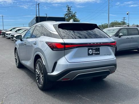 Used 2025 Lexus RX 450h AWD w/ Convenience Package image 11