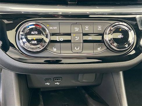 New 2026 Buick Envista Sport Touring w/ Convenience I Package image 11