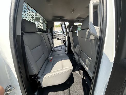 Used 2019 Chevrolet Silverado 2500 W/T w/ WT Convenience Package AWD/4WD image 26