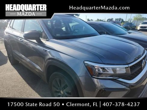 Used 2022 Volkswagen Taos S image 1