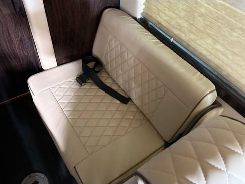 Used 2022 Mercedes-Benz Sprinter 3500 image 6