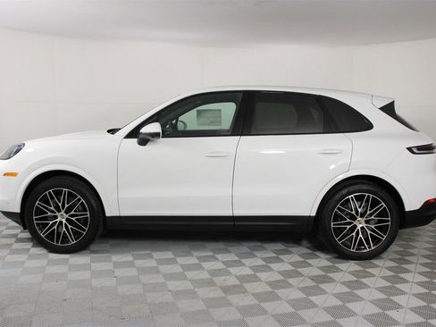 New 2026 Porsche Cayenne image 2