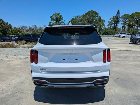 Certified 2023 Kia Sorento SX FWD image 7