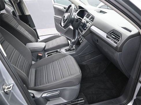 Used 2023 Volkswagen Tiguan S image 24