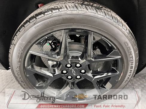 New 2026 Chevrolet Traverse RS w/ LPO, Floor Liner Package FWD image 18