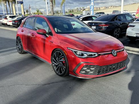 Used 2024 Volkswagen GTI Autobahn image 2