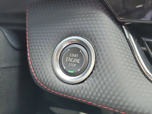 Used 2025 Chevrolet Equinox RS w/ Safety and Technology Package image 33