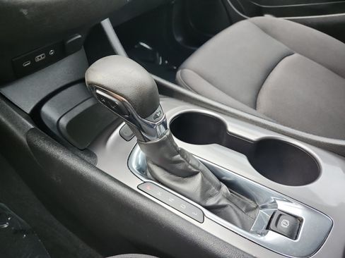 Used 2023 Chevrolet Malibu LS FWD image 20