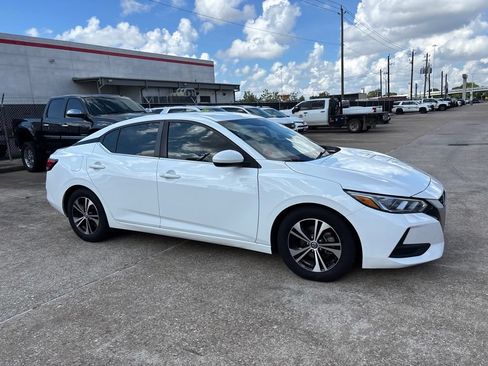 Used 2022 Nissan Sentra SV FWD image 4