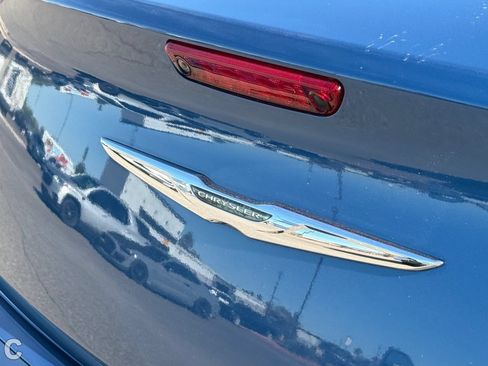 Used 2020 Chrysler 300 Touring w/ Sport Appearance Package RWD image 12