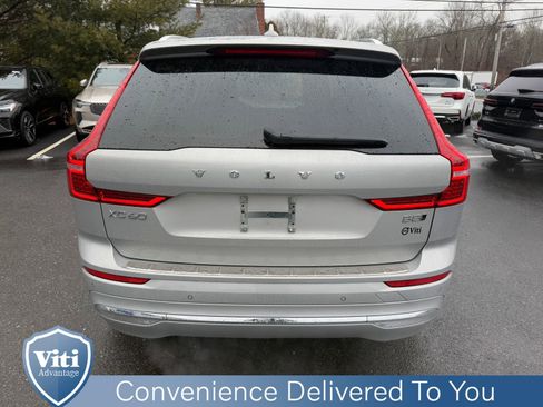 Certified 2023 Volvo XC60 B5 Plus w/ Climate Package image 7