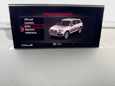 Used 2019 Audi Q7 2.0T Premium Plus AWD/4WD image 28