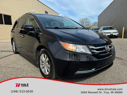 Used 2016 Honda Odyssey SE