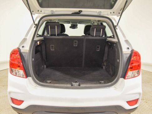 Used 2020 Chevrolet Trax LS image 14