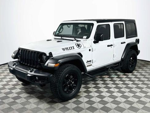 Used 2021 Jeep Wrangler Unlimited Sport AWD/4WD image 3
