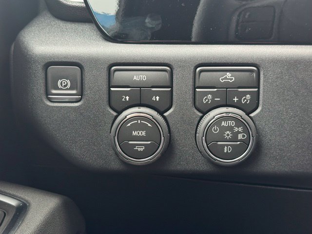 New 2026 Chevrolet Silverado 1500 RST AWD/4WD image 29