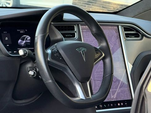 Used 2018 Tesla Model X 75D AWD/4WD image 15