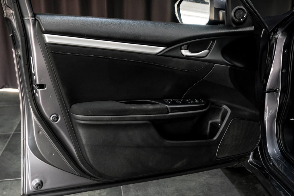 Used 2020 Honda Civic EX image 47