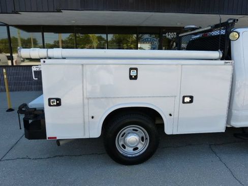 Used 2021 Ford F250 XL w/ Power Equipment Group RWD image 20