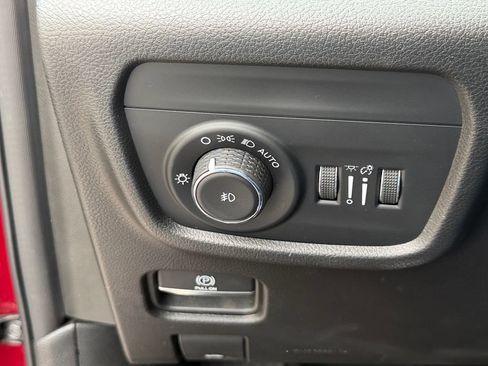Used 2022 Jeep Grand Cherokee Summit w/ Adv Protech Group IV AWD/4WD image 25