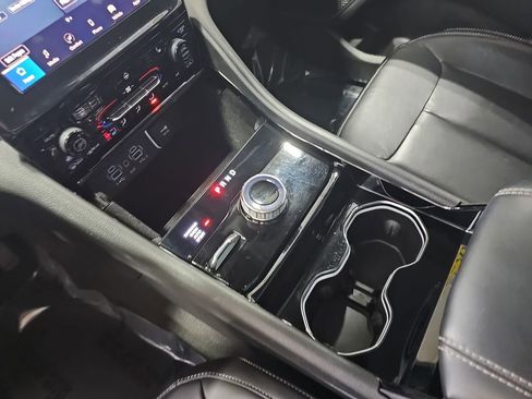 Used 2022 Jeep Grand Cherokee Limited w/ Trailer Tow Prep Group (B) image 24