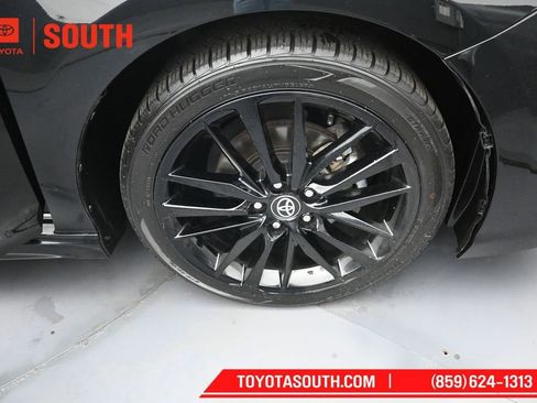 Used 2024 Toyota Camry XSE FWD image 31