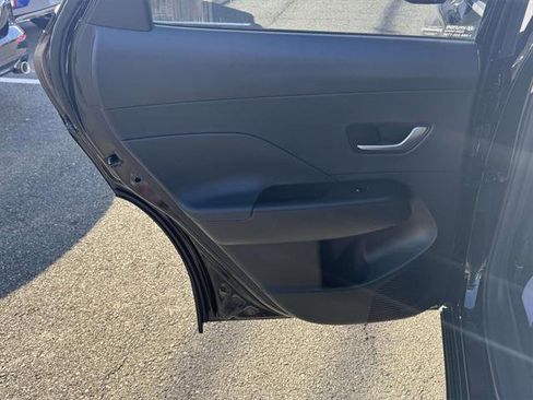 Certified 2025 Hyundai Kona Limited image 10