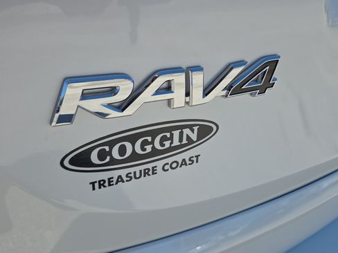 Used 2016 Toyota RAV4 Limited AWD/4WD image 41
