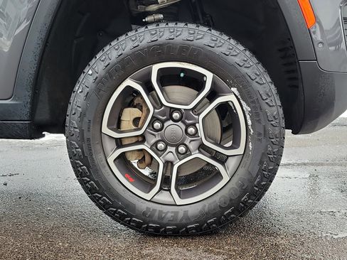 Used 2022 Jeep Grand Cherokee Trailhawk w/ ADV Protech Group II image 5