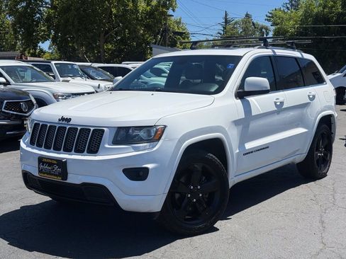Used 2015 Jeep Grand Cherokee Altitude AWD/4WD image 1
