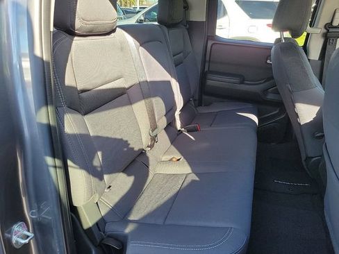 Used 2023 Nissan Frontier SV w/ Tow Package image 22