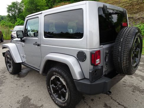 Used 2014 Jeep Wrangler Sahara AWD/4WD image 8