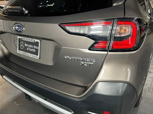 Used 2022 Subaru Outback Limited XT AWD/4WD image 15