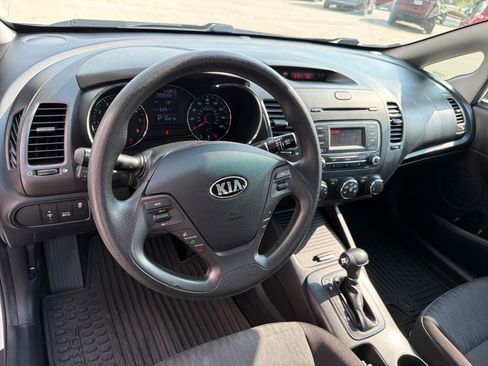 Used 2016 Kia Forte LX FWD image 12