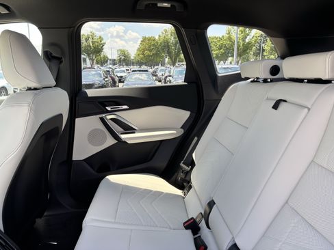 New 2026 BMW X1 xDrive28i w/ Technology Package AWD/4WD image 33